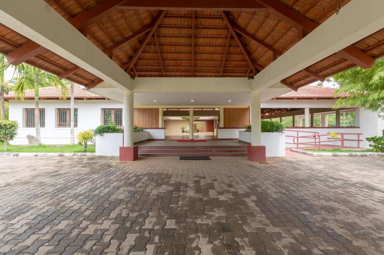 Belur  Kstdc Hotel Mayura Yagachi, Belur מראה חיצוני תמונה